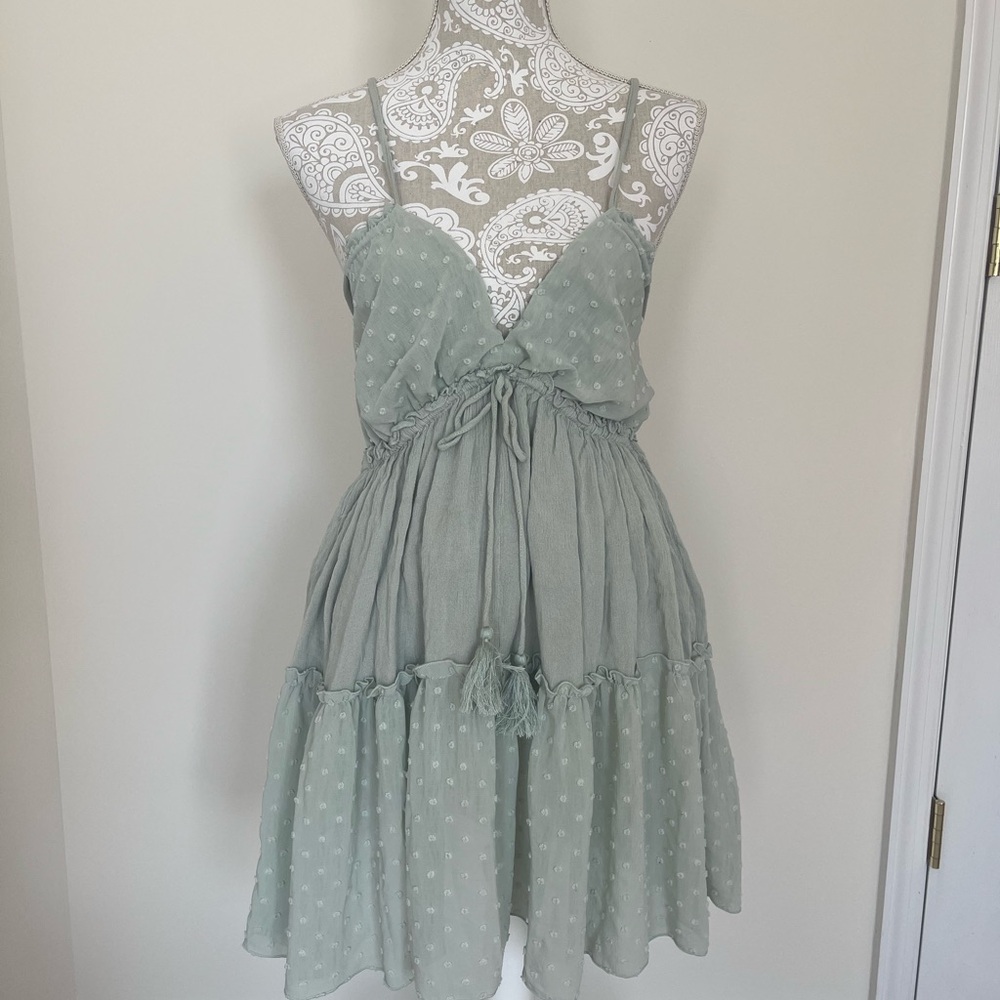 Sage Green Tiered Midi Dress – Endless Blu